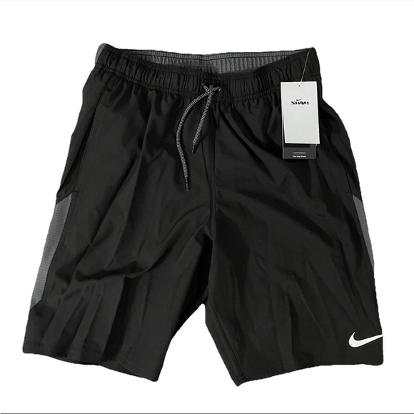 Nike Small Men’s Color-blocked Black Swim Trunks 9” Contend Water-Repellent NWT - Picture 1 of 2